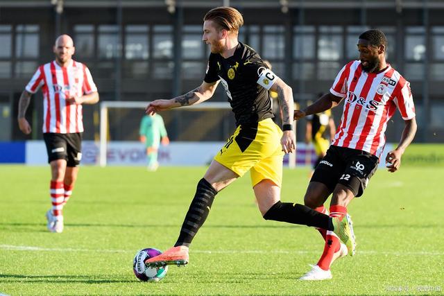 球迷喜爱他 球迷喜爱他