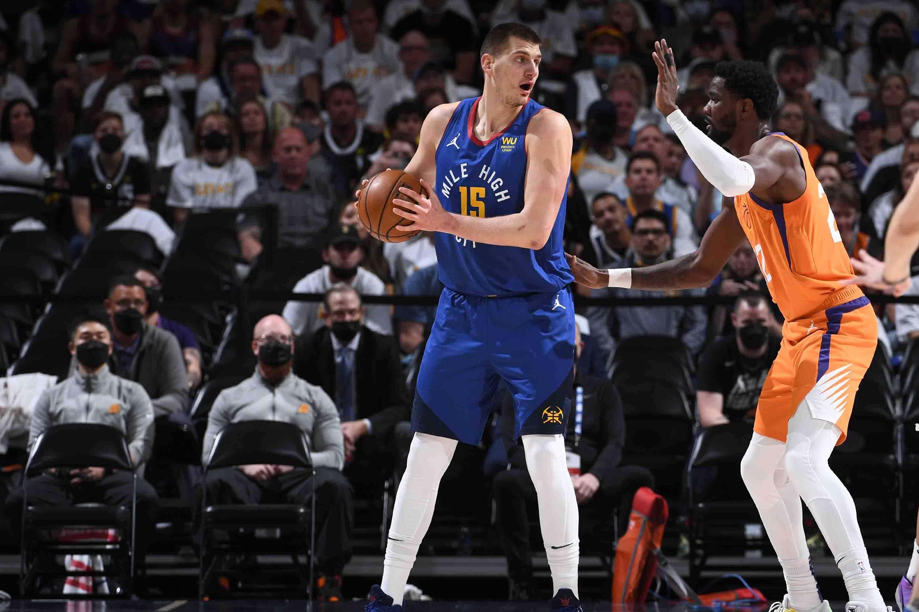 均属违法违 均属违法违