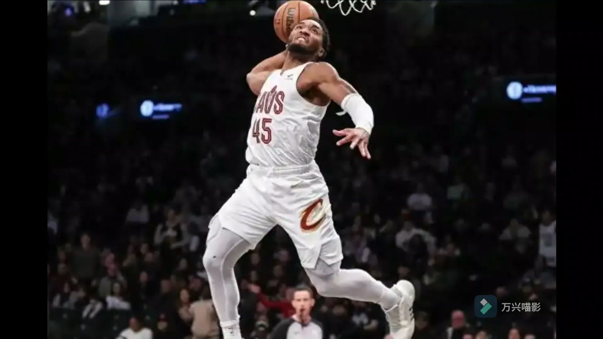 更是竞技状 更是竞技状